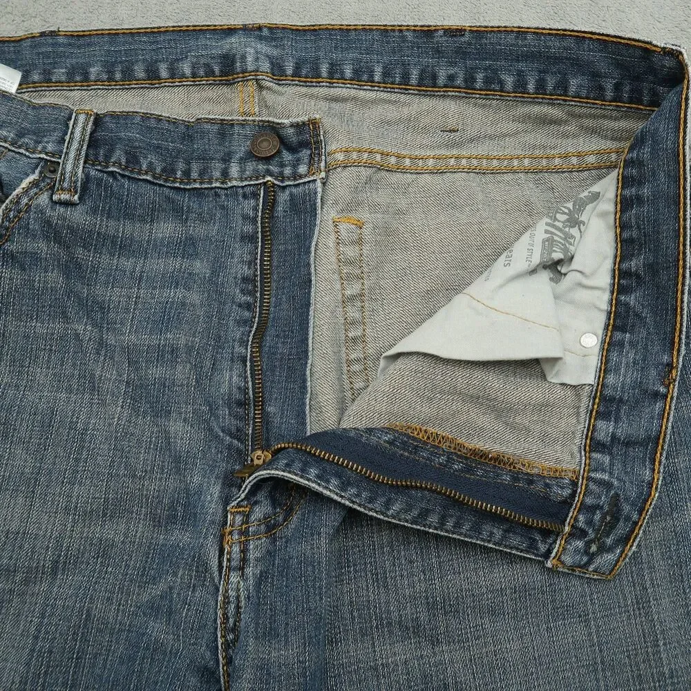 Levi's 559 Jeans Mens Size 40x32 Blue Relaxed Straight 100% Cotton Denim Pants